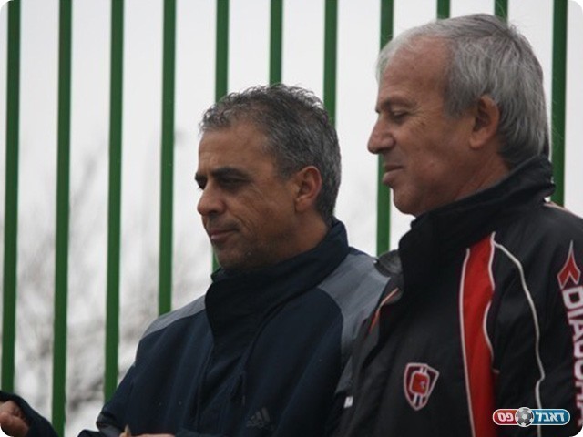 יו"ר גבעת זאב, גבי פרץ (פזי שינדלר)